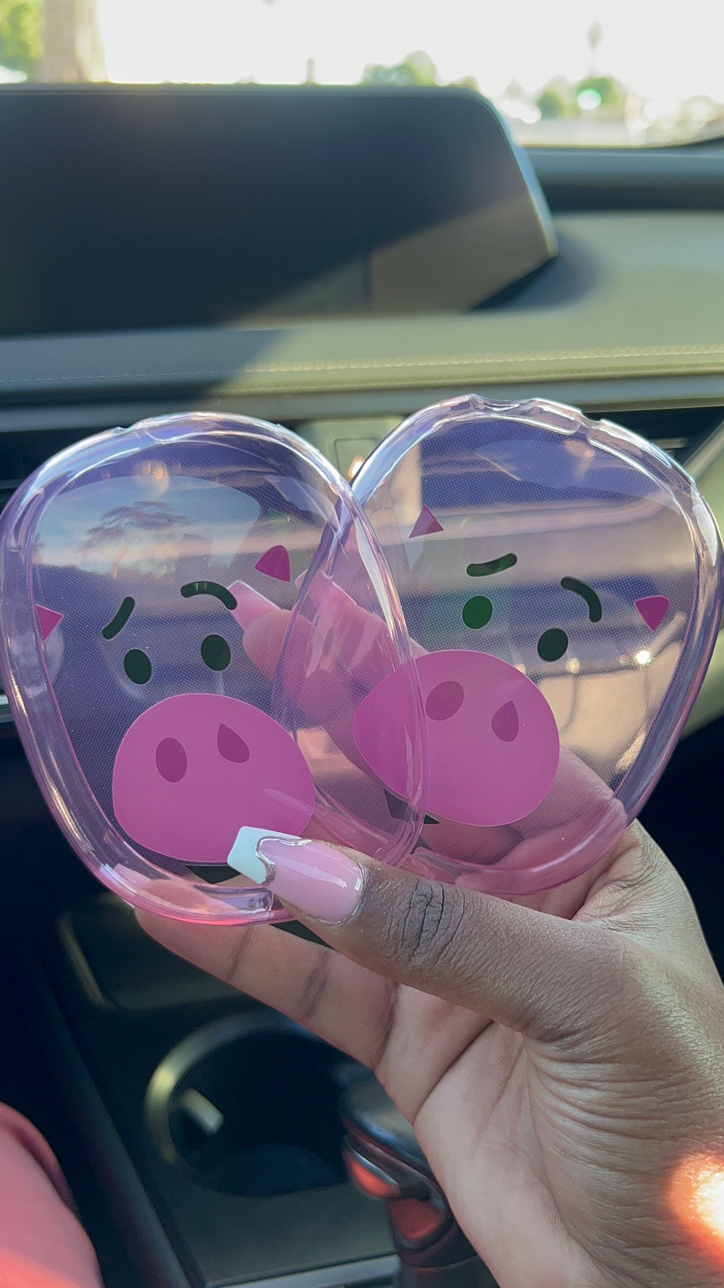 Piggie AirPod Max Covers