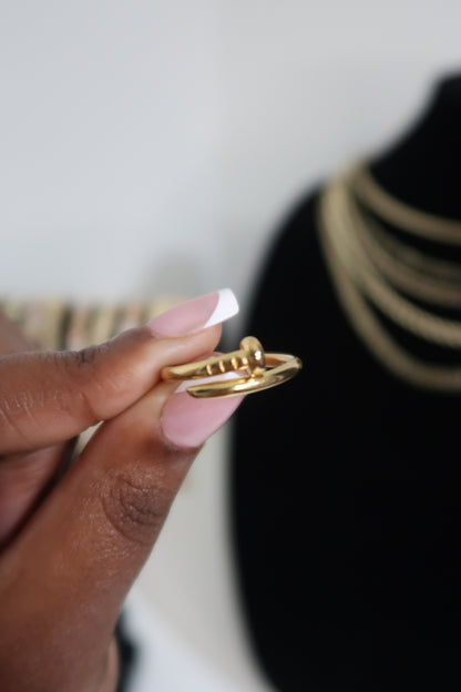 Nail Ring